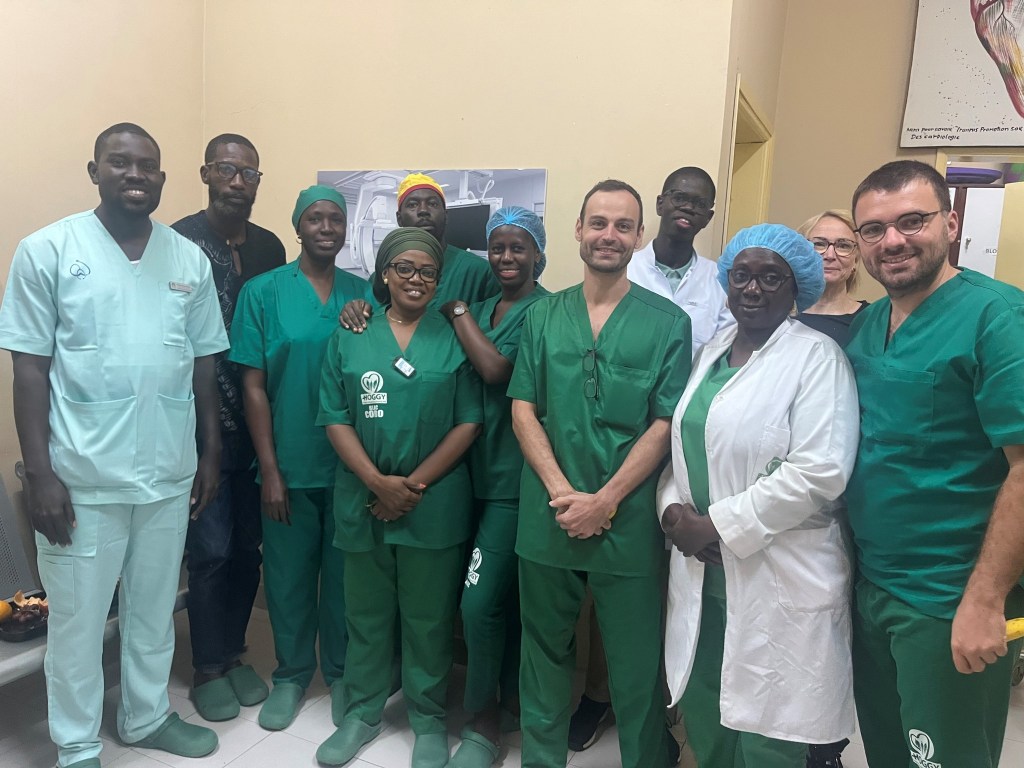 Deux missions de prise en charge interventionnelle en cardiologie en 2025 : une année décisive pour la coopération entre Vendôme, Tours et&nbsp;Dakar